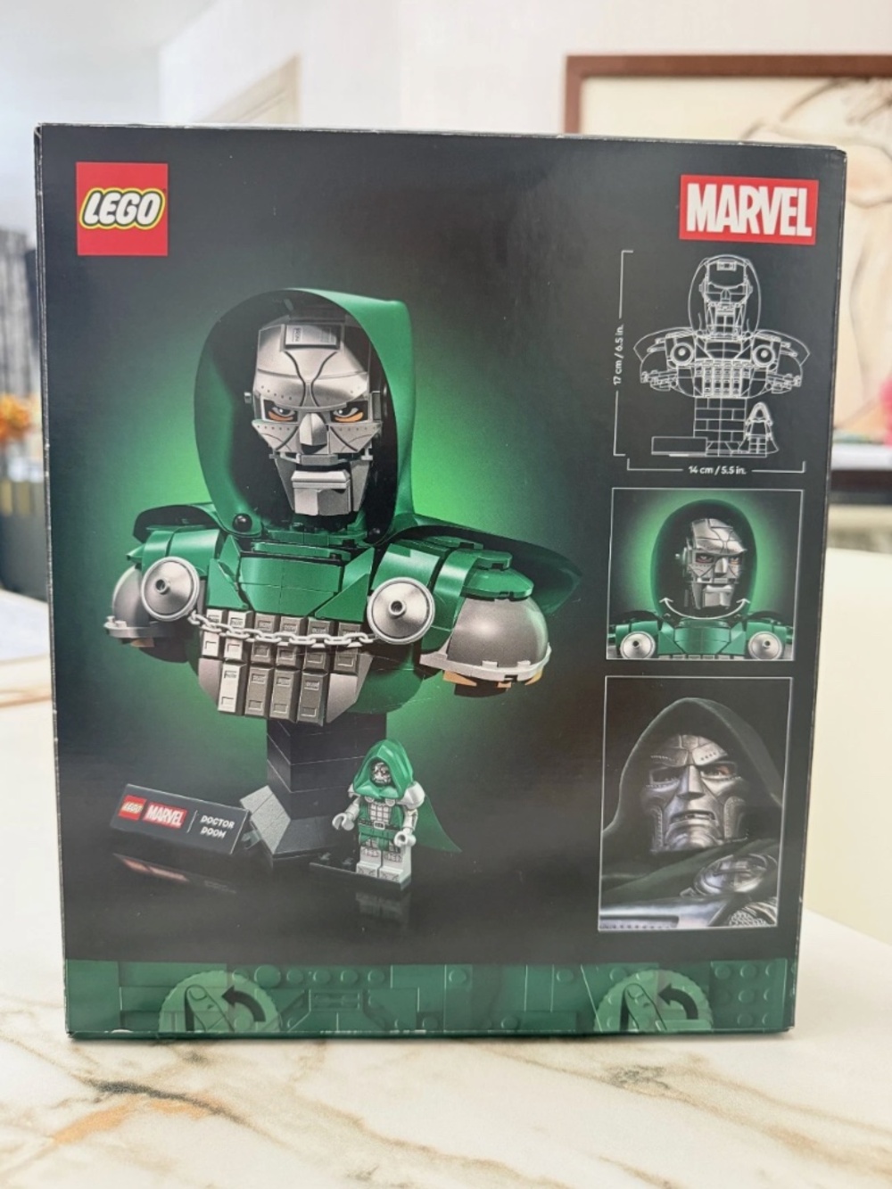 LEGO Marvel Doctor Doom Bust 76345 Avengers Doomsday 379 Pcs 18+ NEW